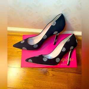 ♠️KATE SPADE of NEW YORK♠️Sz 9 Libby Black Suede Crystal Strass Pumps♠️